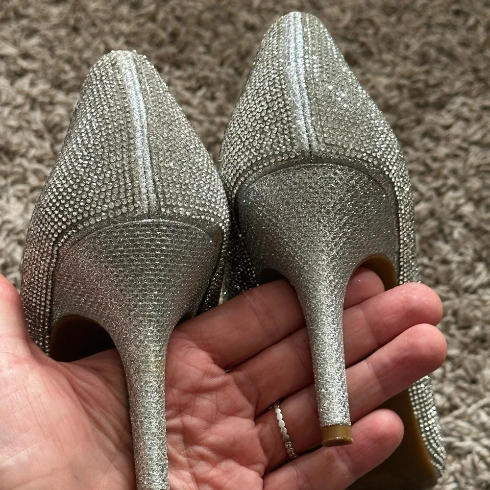 INC International Concepts Zitah Silver Crystals Pointed Toe Pumps Heels US 8.5